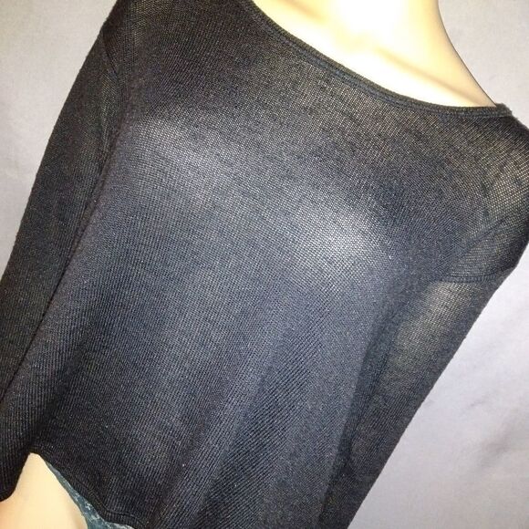 Aeropostale long sleeve black shirt, size M - Picture 8 of 8